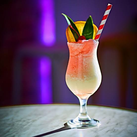 Pomegranate Mint Sparkling Lemonade